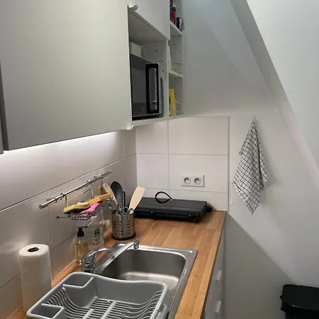 Bright And Cozy 30mn From Avenue Niel Apartment