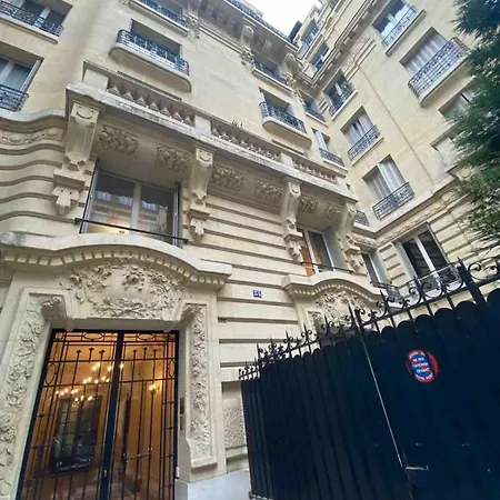Apartment Bright And Cozy 30mn From Avenue Niel *